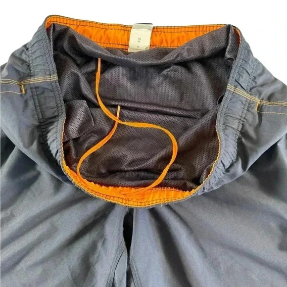 Nike Men's Size XL Gray Orange Mesh Lined Swim Trunks 8" Inseam - Picture 3 of 6